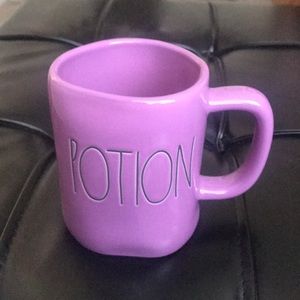 Rae Dunn Potion mug (purple) 😈HTF!